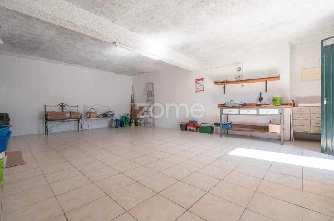 Moradia T4 para Venda em Ceira Foto 39