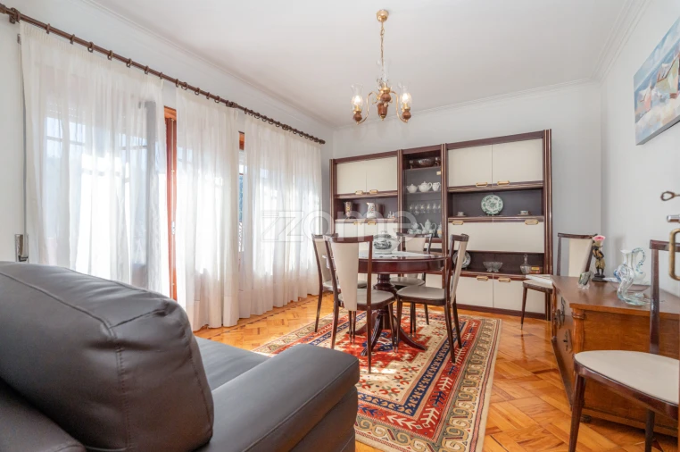 Moradia T4 para Venda em Ceira Foto 15