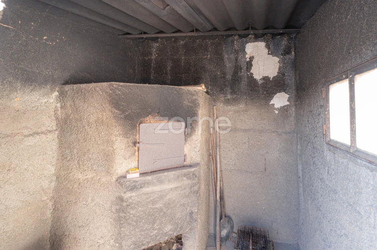 Moradia T4 para Venda em Ceira Foto 34