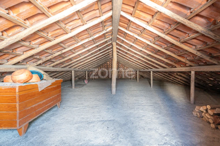 Moradia T4 para Venda em Ceira Foto 35