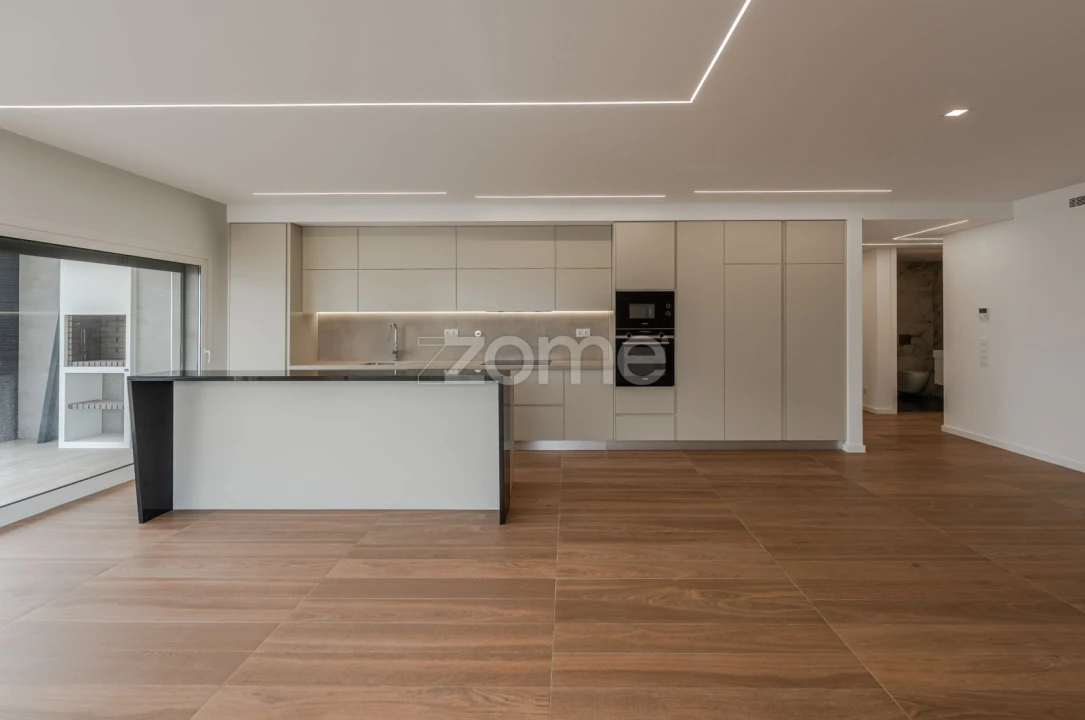 Apartamento T4 para Venda em Montijo e Afonsoeiro Foto 6