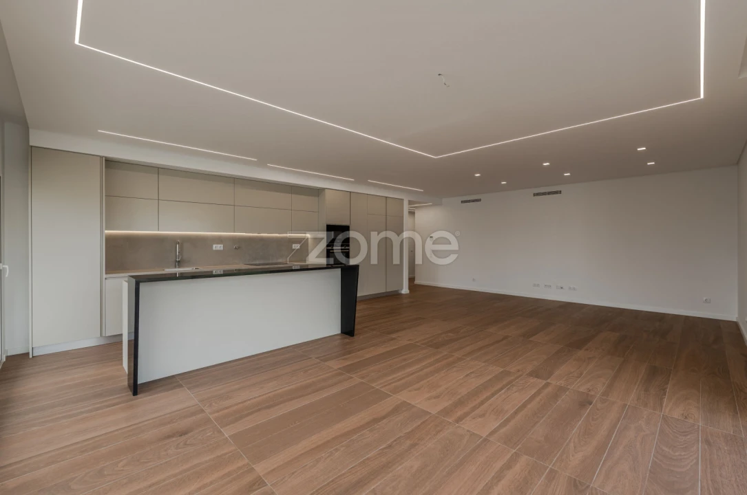 Apartamento T4 para Venda em Montijo e Afonsoeiro Foto 7