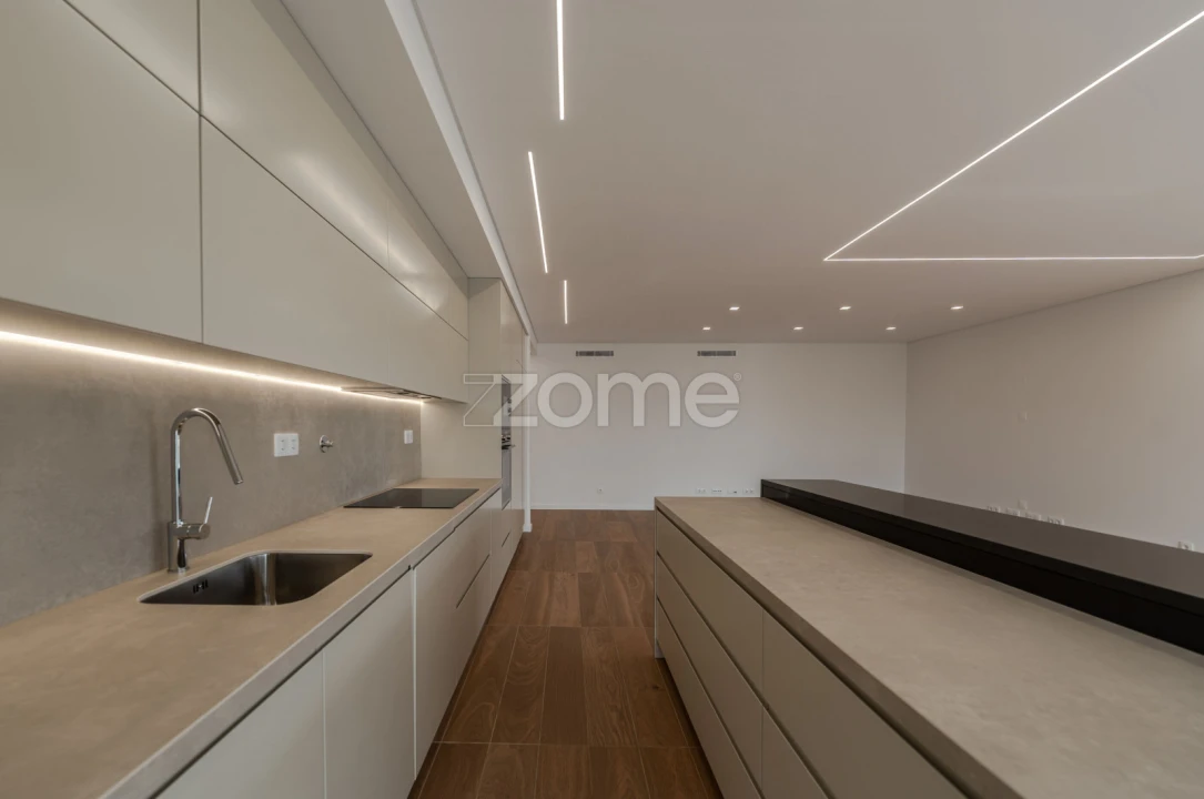 Apartamento T4 para Venda em Montijo e Afonsoeiro Foto 10