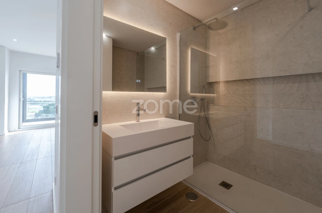 Apartamento T4 para Venda em Montijo e Afonsoeiro Foto 41