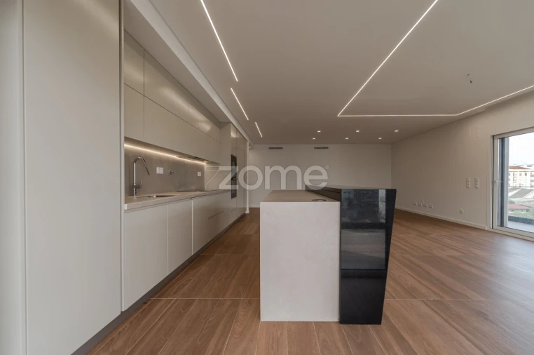 Apartamento T4 para Venda em Montijo e Afonsoeiro Foto 9