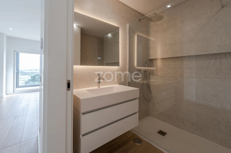 Apartamento T4 para Venda em Montijo e Afonsoeiro Foto 41