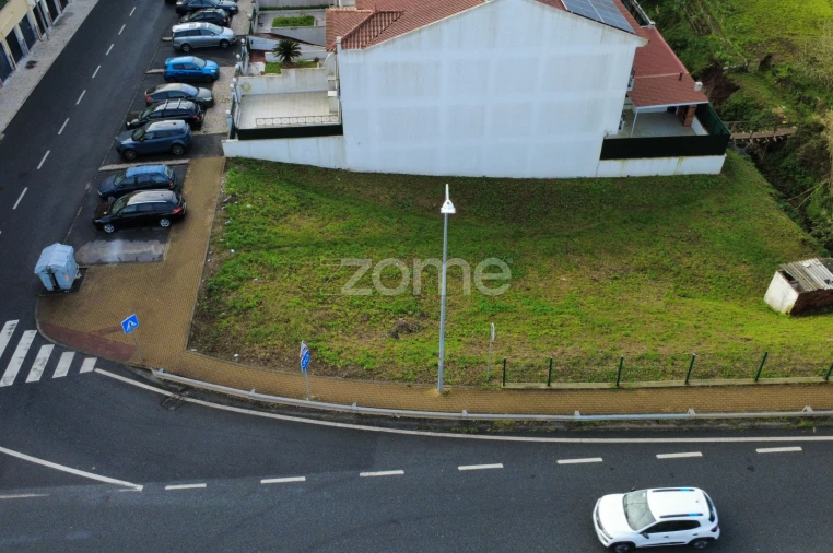 Terreno para Venda em Massamá e Monte Abraão Foto 10
