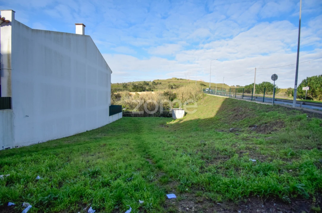 Terreno para Venda em Massamá e Monte Abraão Foto 8