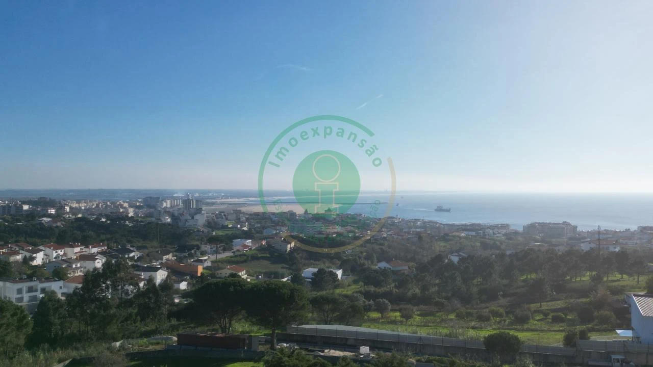 Moradia T4 para Venda em Buarcos Foto 35