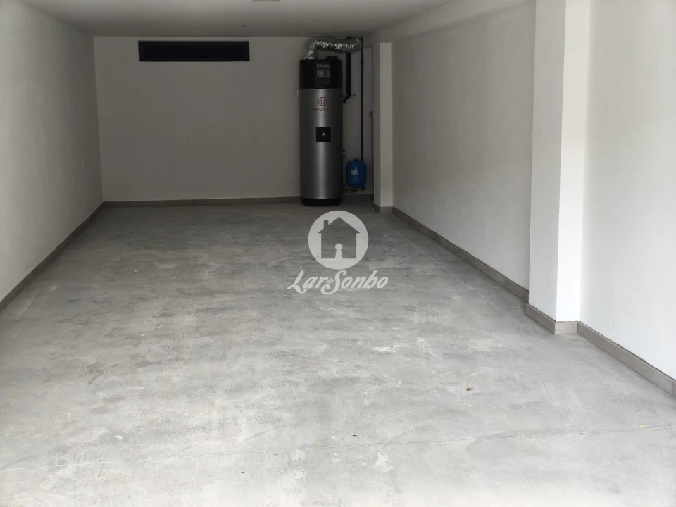 Apartamento T4 para Venda em Arcozelo Foto 19