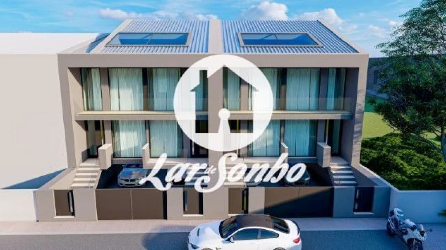 Apartamento T4 para Venda em Arcozelo Foto 24