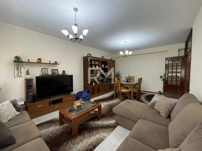 Apartamento T2 para Venda em Baltar Foto 4