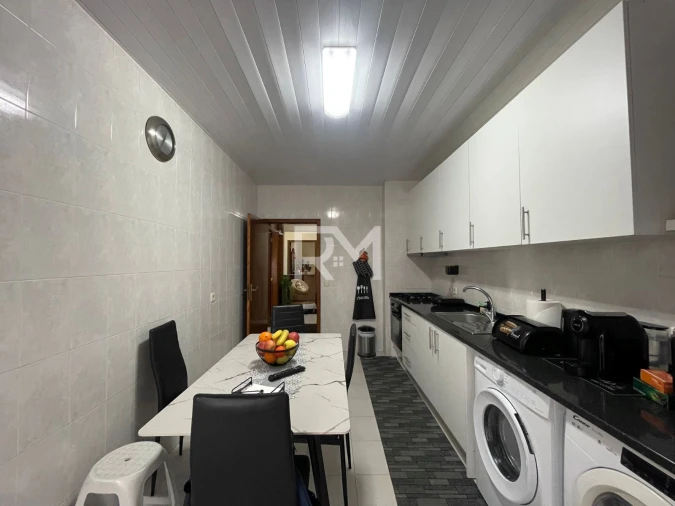 Apartamento T2 para Venda em Baltar Foto 3