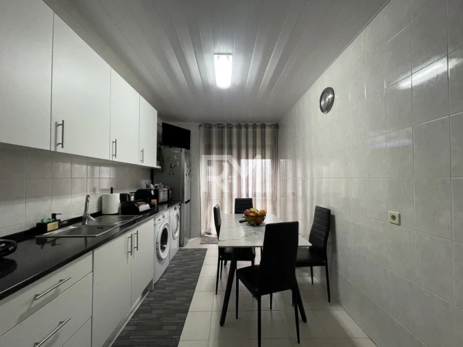 Apartamento T2 para Venda em Baltar Foto 10