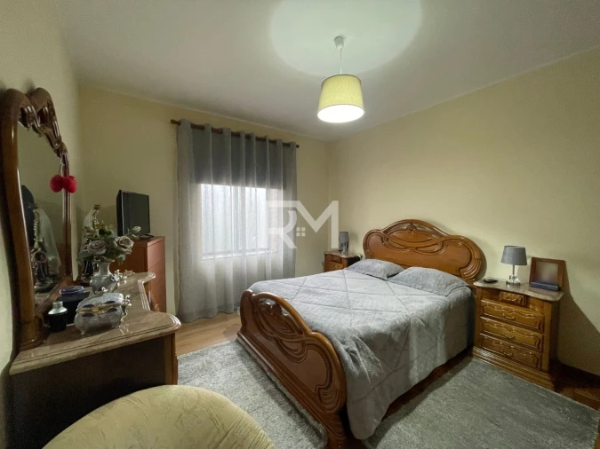 Apartamento T2 para Venda em Baltar Foto 12