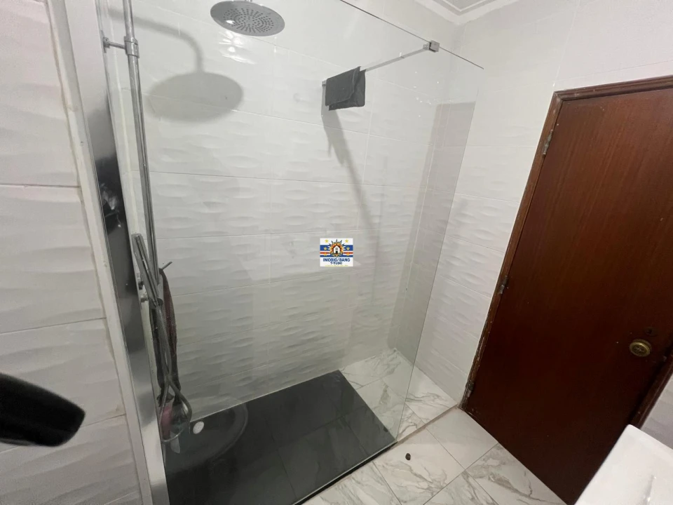 Apartamento T2 para Venda em Algueirão-Mem Martins Foto 17