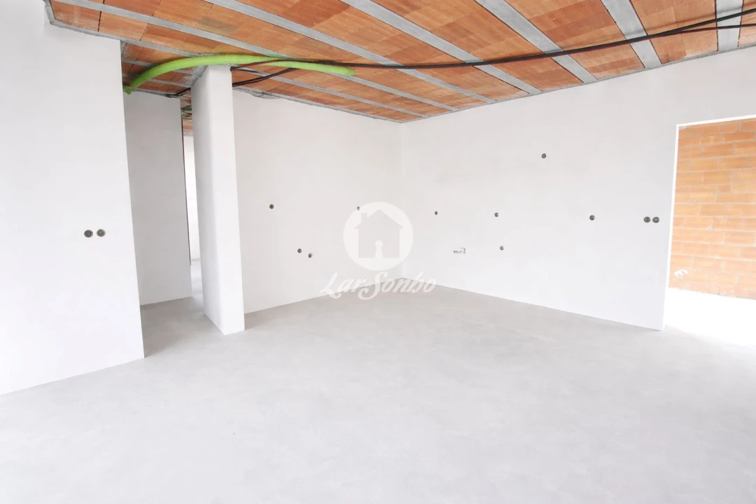 Apartamento T2 para Venda em Manhente Foto 7
