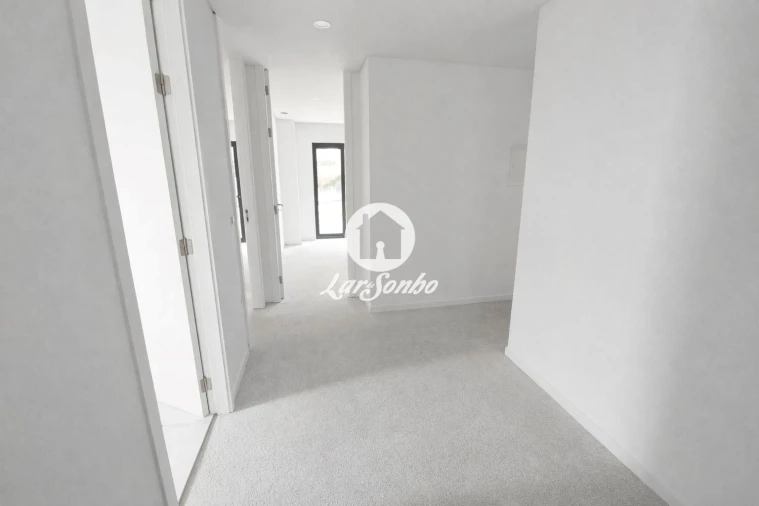 Moradia T3 para Venda em Silva Foto 21