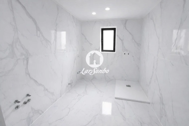 Moradia T3 para Venda em Abade de Neiva Foto 24