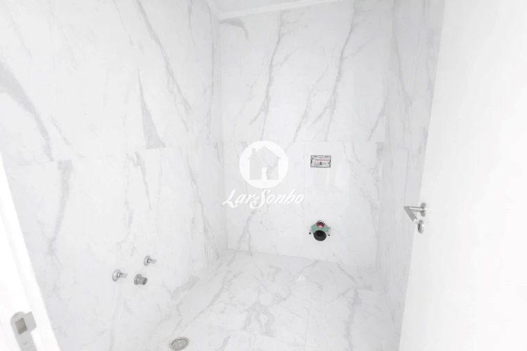 Moradia T3 para Venda em Abade de Neiva Foto 10