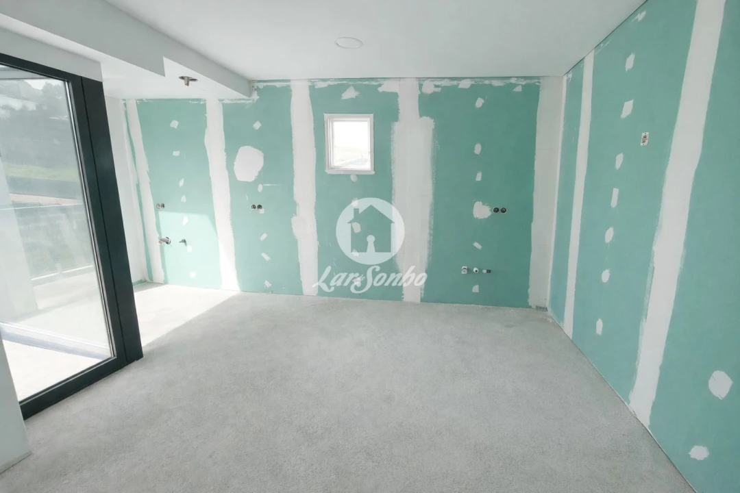 Moradia T3 para Venda em Abade de Neiva Foto 2