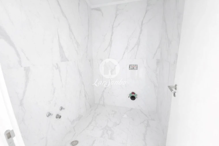 Moradia T3 para Venda em Abade de Neiva Foto 9