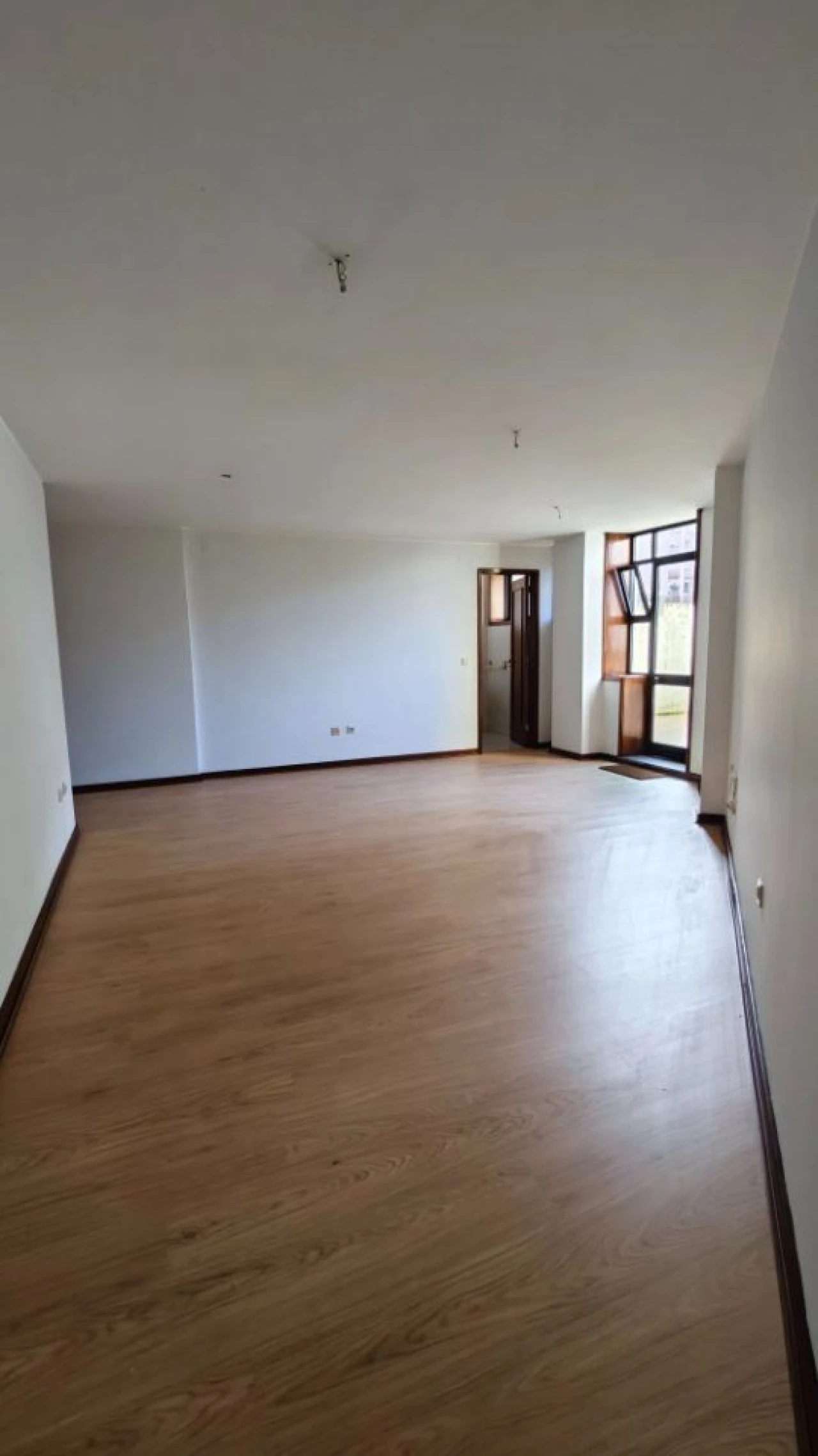 Escritório para Arrendamento em Mafamude e Vilar do Paraíso Foto 3