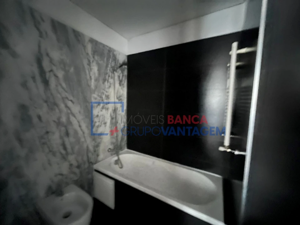 Apartamento T1 para Venda em Bonfim Foto 12