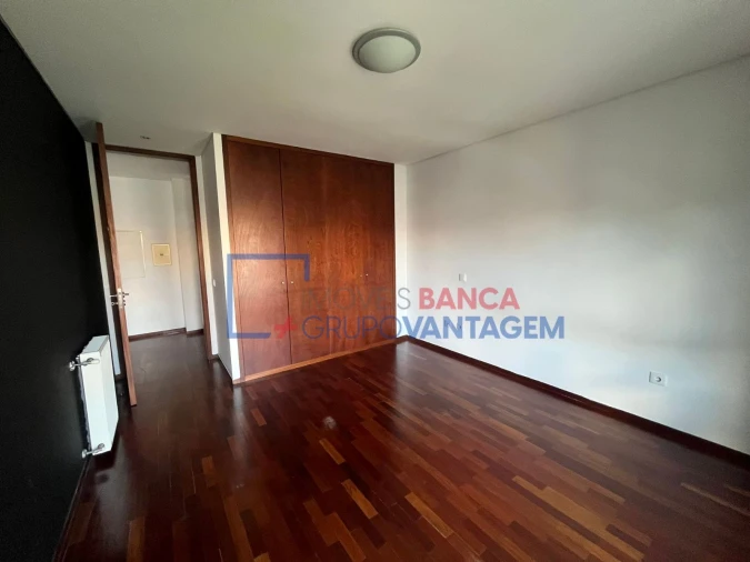 Apartamento T1 para Venda em Bonfim Foto 10