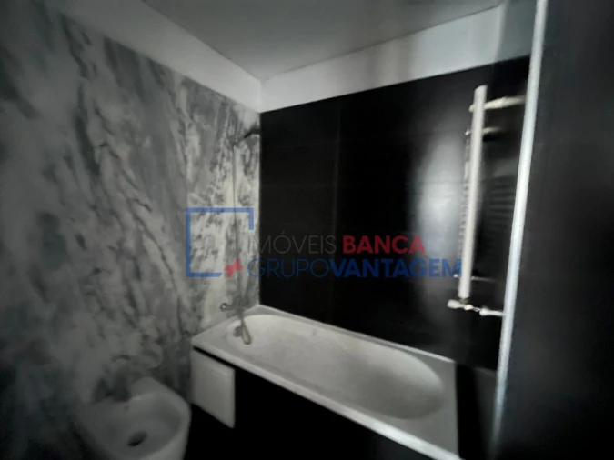 Apartamento T1 para Venda em Bonfim Foto 12