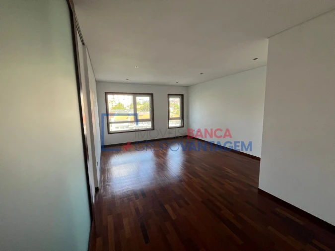 Apartamento T1 para Venda em Bonfim Foto 14