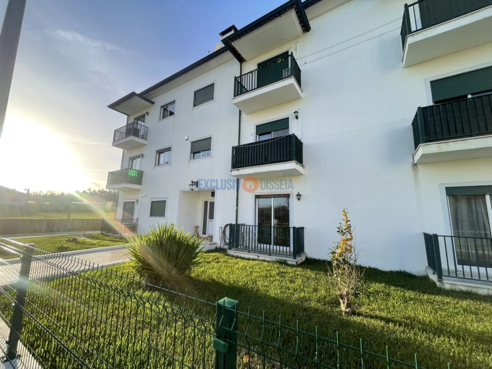 Apartamento T3 para Venda em Aguada de Cima Foto 1