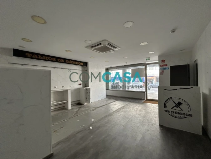 Loja para Arrendamento em Matosinhos e Leça da Palmeira Foto 15