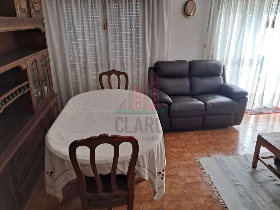 Apartamento T4 para Venda em Eiras e São Paulo de Frades Foto 10