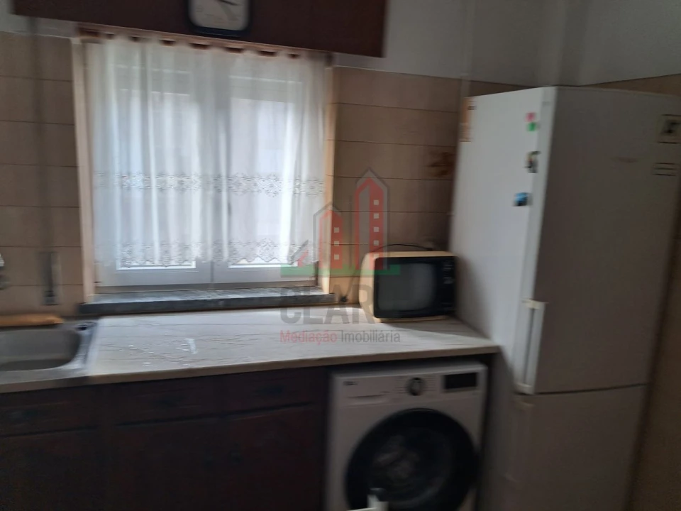 Apartamento T4 para Venda em Eiras e São Paulo de Frades Foto 8