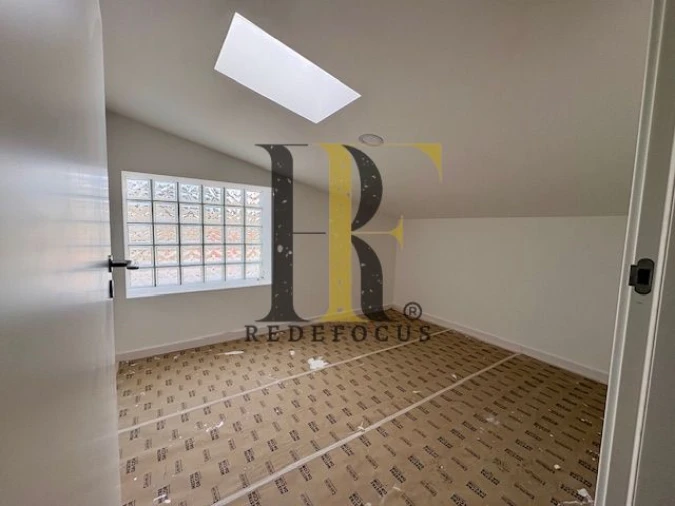 Moradia T3 para Venda em Rio Meão Foto 9