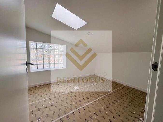 Moradia T3 para Venda em Rio Meão Foto 9