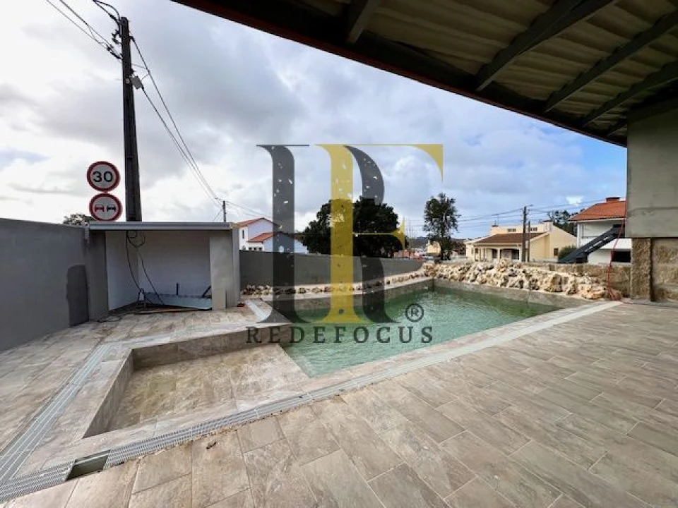 Moradia T3 para Venda em Rio Meão Foto 1