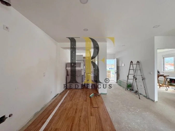 Moradia T2 para Venda em Rio Meão Foto 1