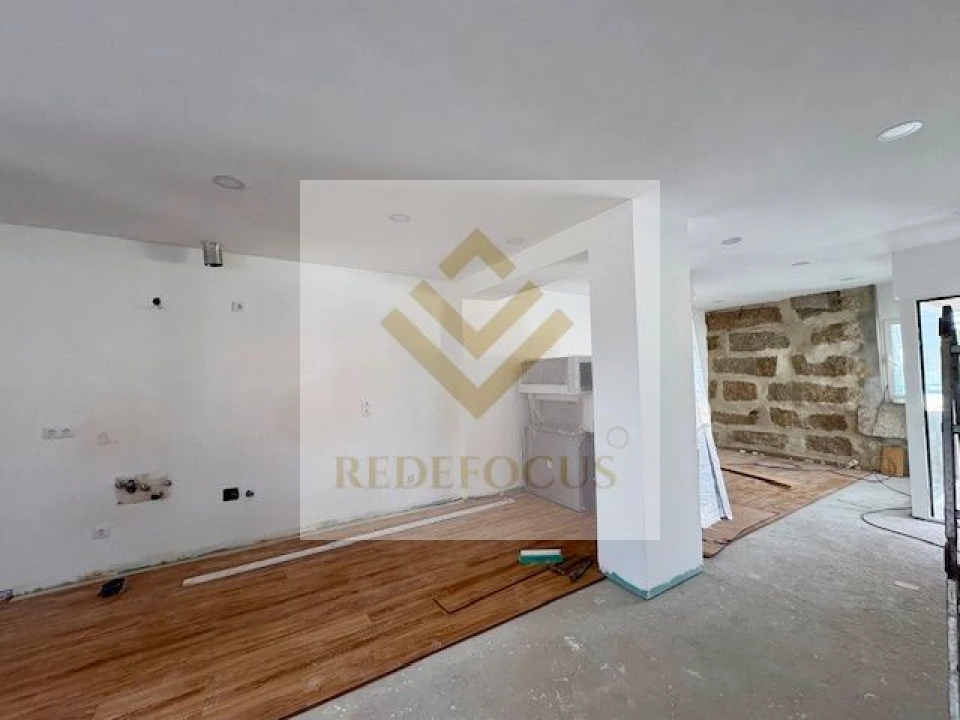 Moradia T2 para Venda em Rio Meão Foto 4