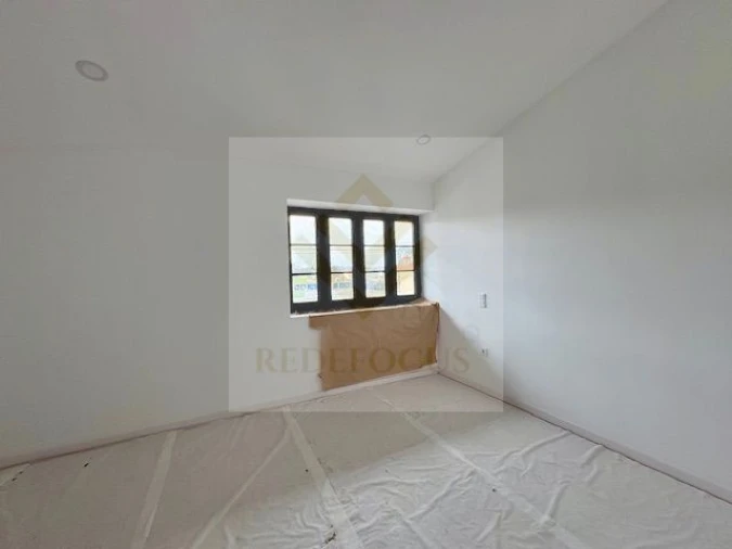 Moradia T2 para Venda em Rio Meão Foto 4