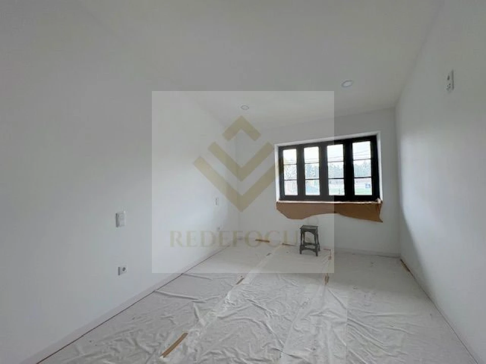 Moradia T2 para Venda em Rio Meão Foto 5