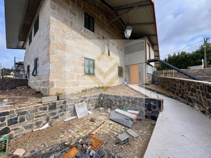 Moradia T2 para Venda em Rio Meão Foto 1