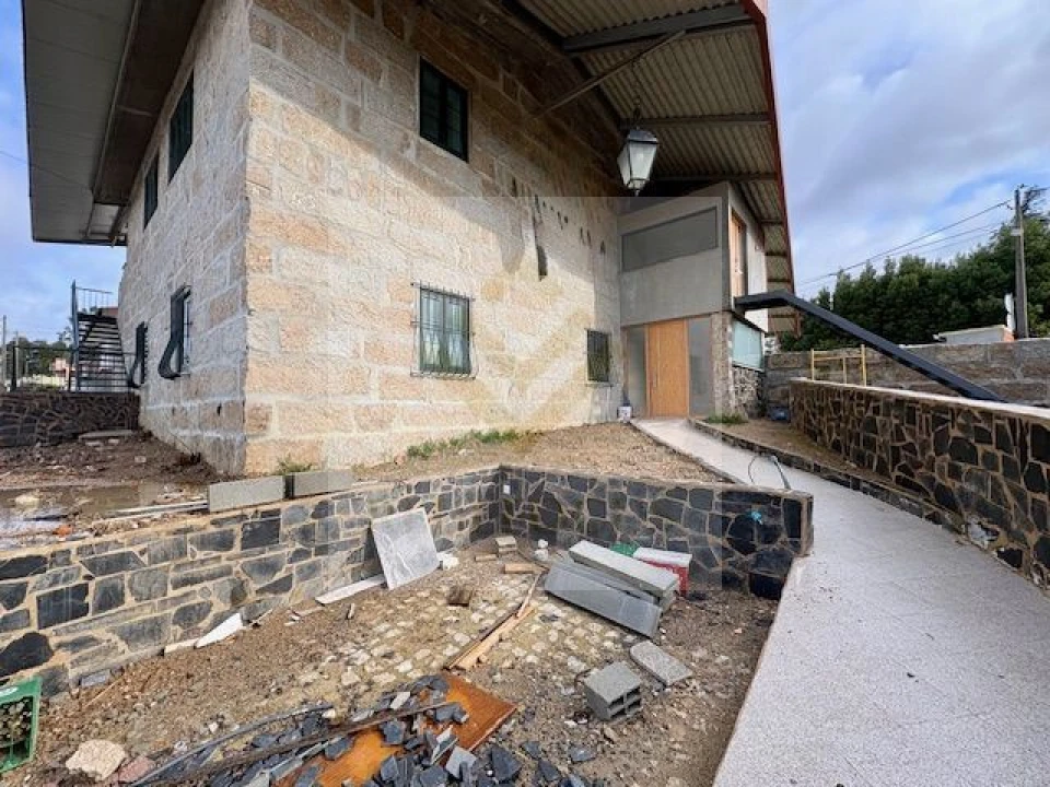 Moradia T2 para Venda em Rio Meão Foto 1