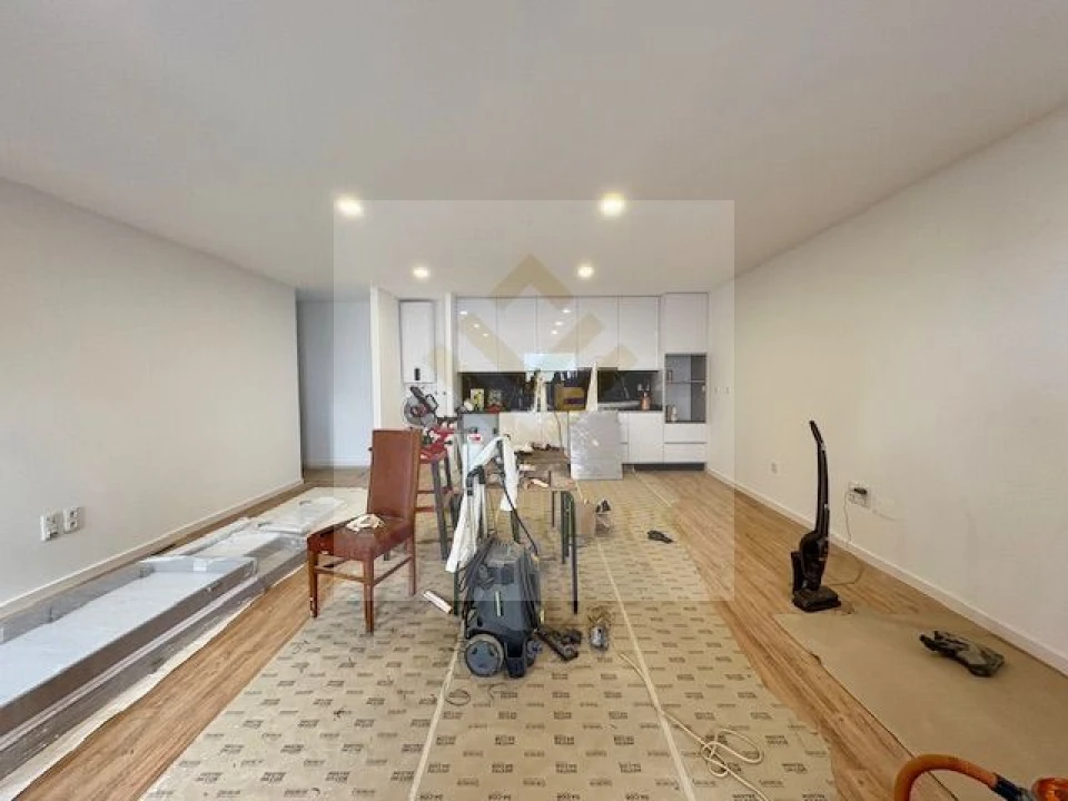 Moradia T2 para Venda em Rio Meão Foto 3