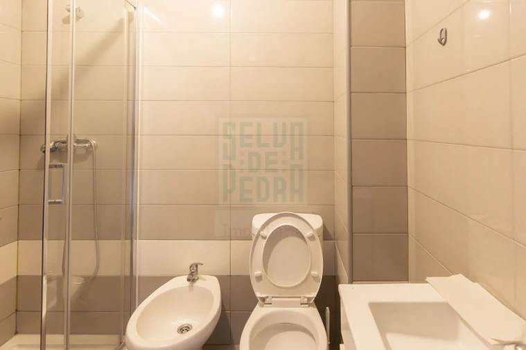 Apartamento T2 para Venda em Cedofeita, Santo Ildefonso, Sé, Miragaia, São Nicolau e Vitória Foto 16