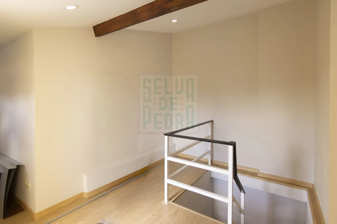 Apartamento T2 para Venda em Cedofeita, Santo Ildefonso, Sé, Miragaia, São Nicolau e Vitória Foto 17