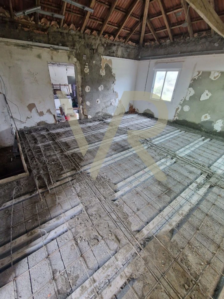 Moradia T4 para Venda em Espite Foto 19