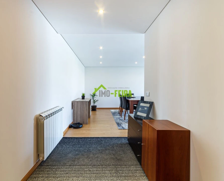 Apartamento T3 para Venda em Arrifana Foto 43