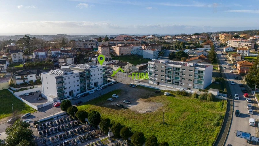 Apartamento T3 para Venda em Arrifana Foto 53